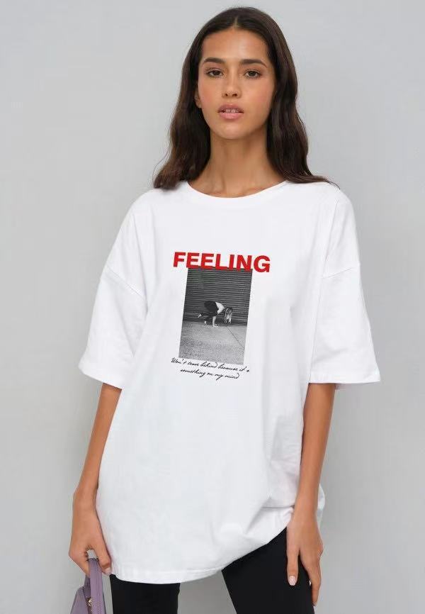 Eprolo women's short-sleeved T-shirt with a letter pattern, casual top with colorful alphabet print on soft fabric