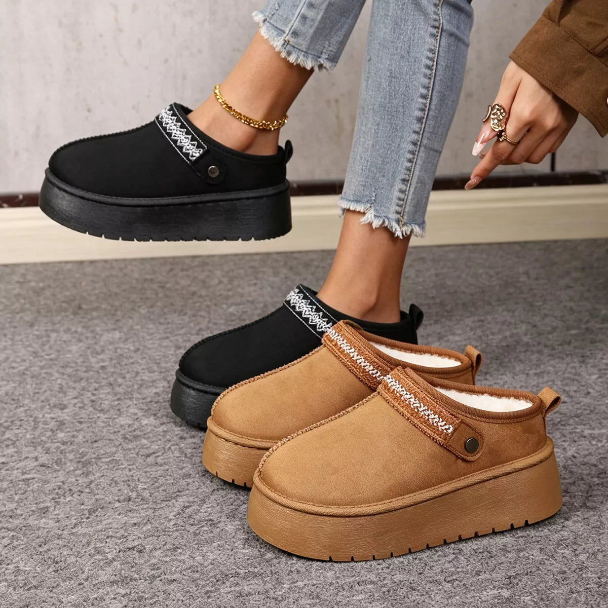 Trendsi platform suede fur-lined boots showing tan suede exterior, fur lining at the top, and chunky platform sole.