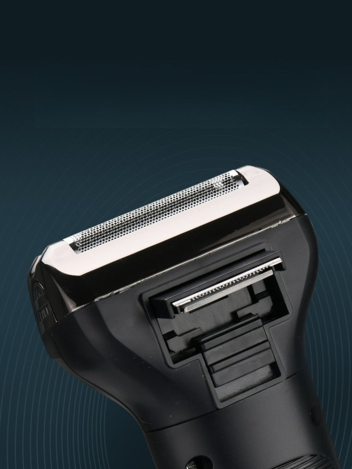 Portable Plush Fashion Hub 3-in-1 electric grooming shaver set with interchangeable heads for beard trimming, shaving, and detailing.
