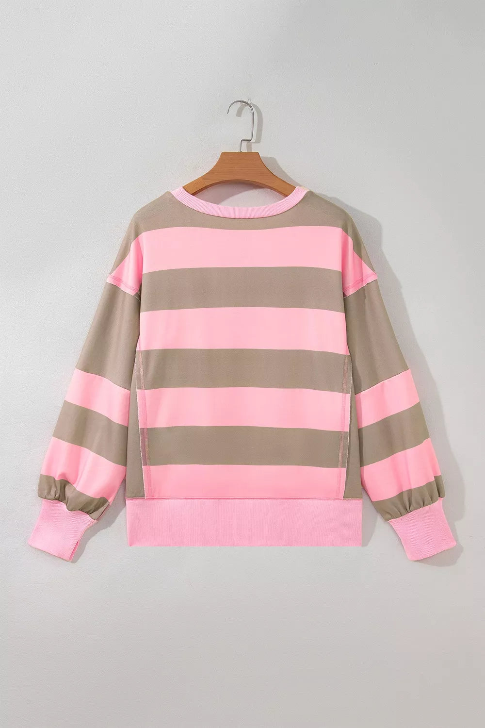 Trendsi oversized colorblock striped long sleeve sweatshirt with patch pocket and split hem, casual and comfortable style.