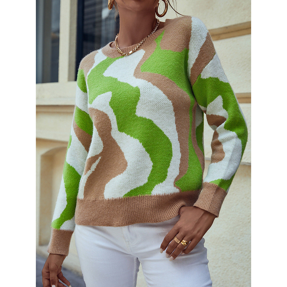 Colorblock women's sweater by eprolo featuring a loose fit, crewneck style, perfect for autumn and winter fashion.