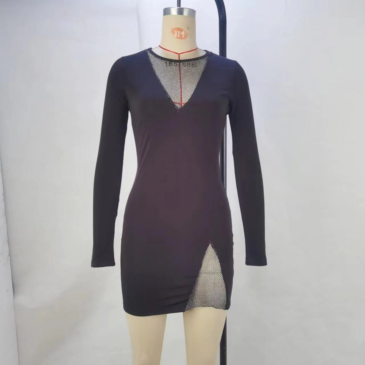 Plush Fashion Hub women's spring and autumn dress with long sleeves, fitted design, and fashionable, sexy look for night shows.
