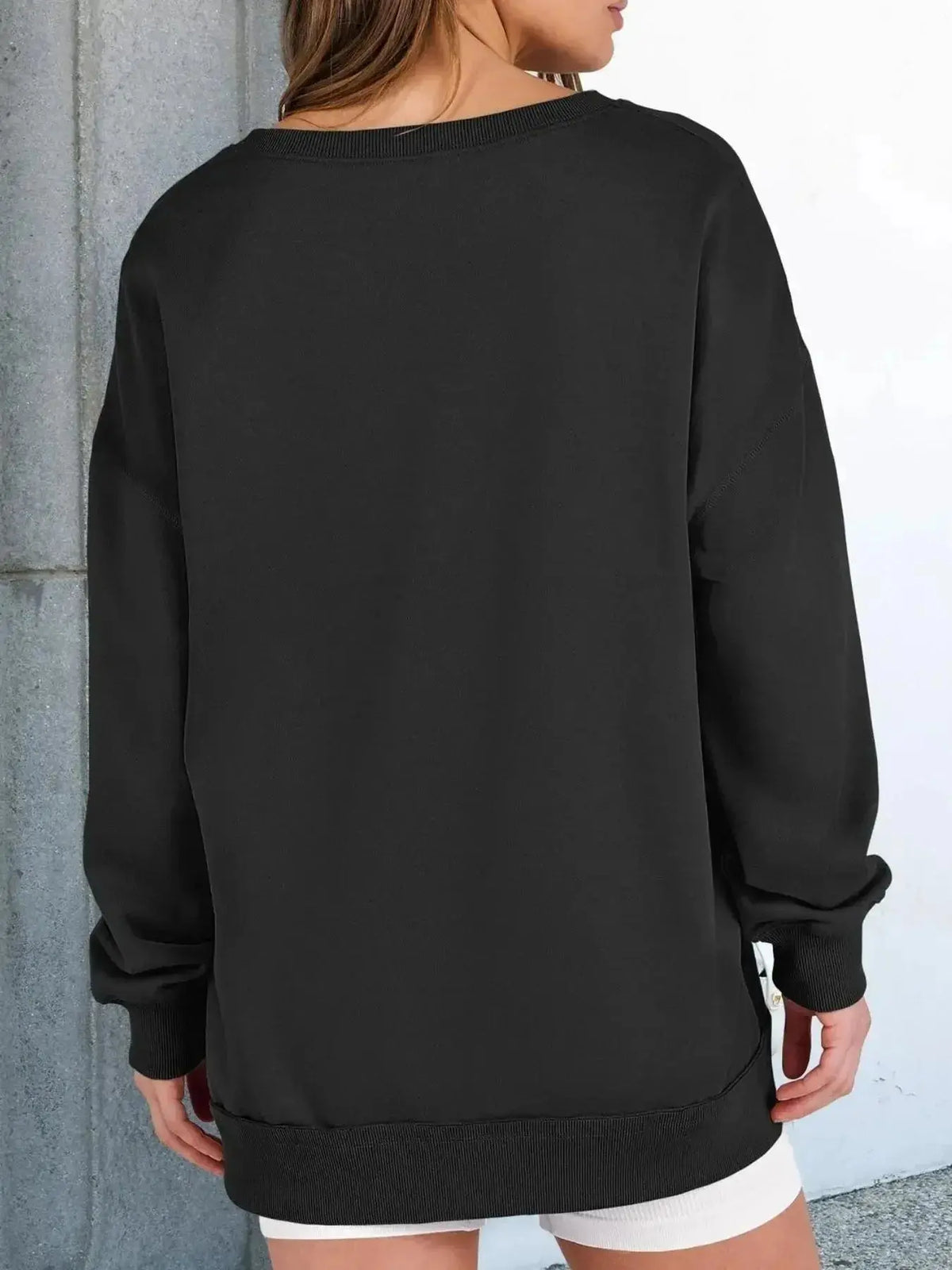 Women’s oversized notched neck sweatshirt with contrast stitching from Plush Fashion Hub, featuring a relaxed fit and stylish design.