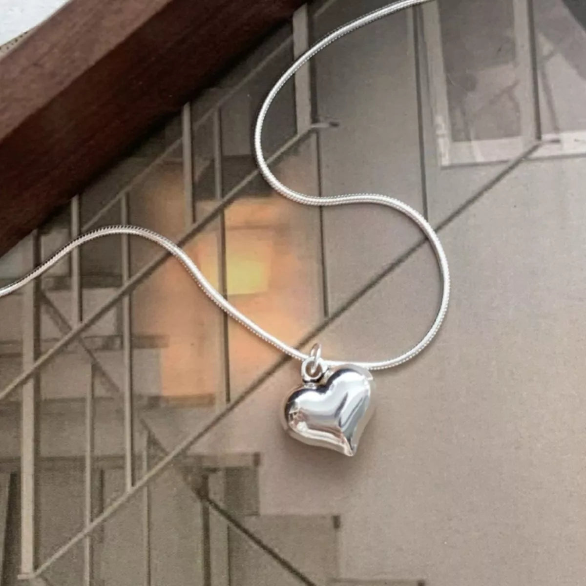925 sterling silver heart necklace featuring a delicate pendant, perfect for elegant jewelry collection from Plush Fashion Hub.